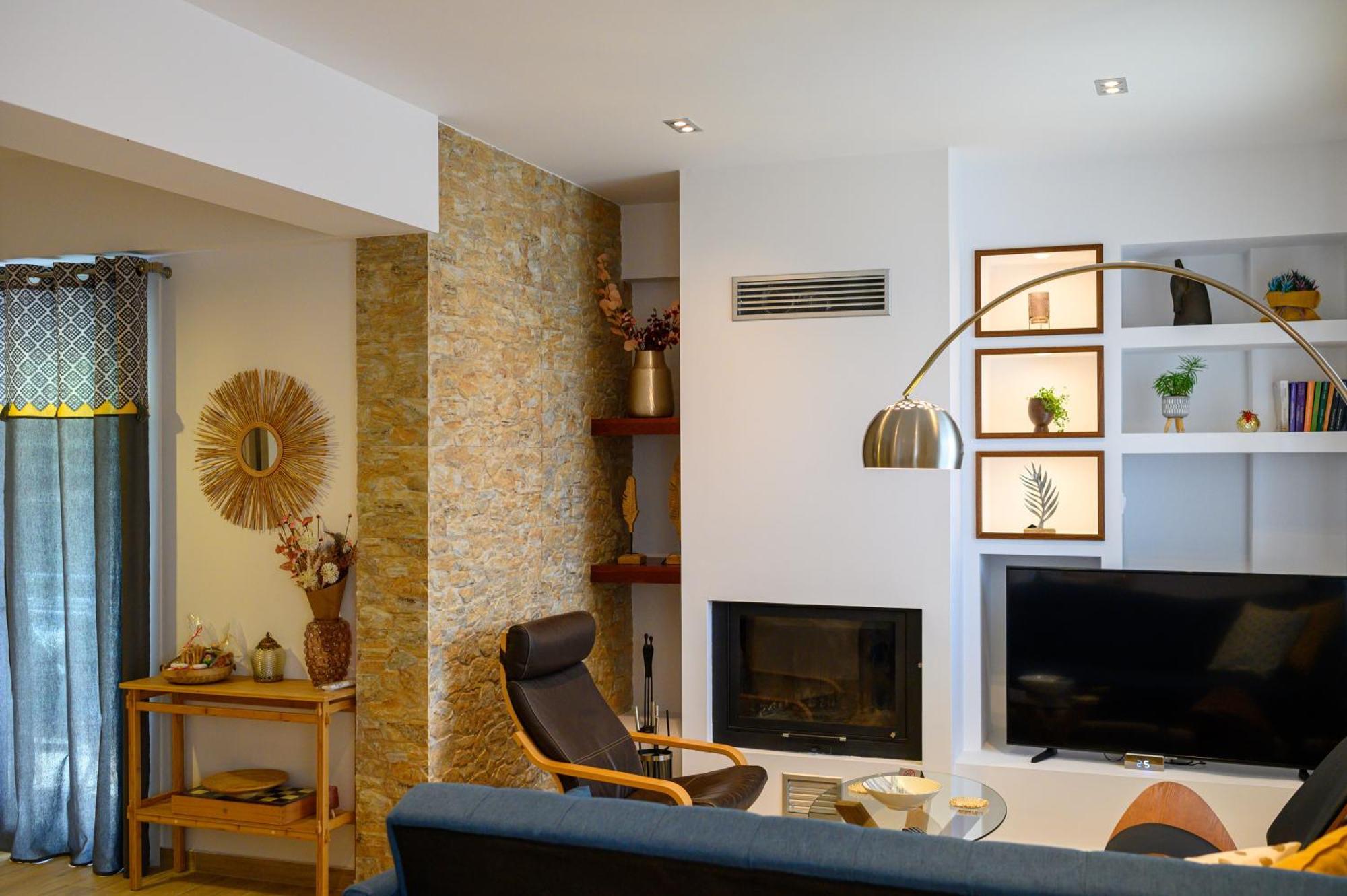 Chic Apartment In Nature, 5-Min Walk To The Beach Kalamata Exterior photo